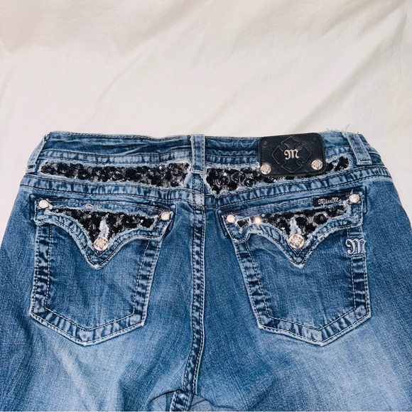 Miss Me Boot Cut Blue Jeans size 33 with Black Details - Picture 6 of 13